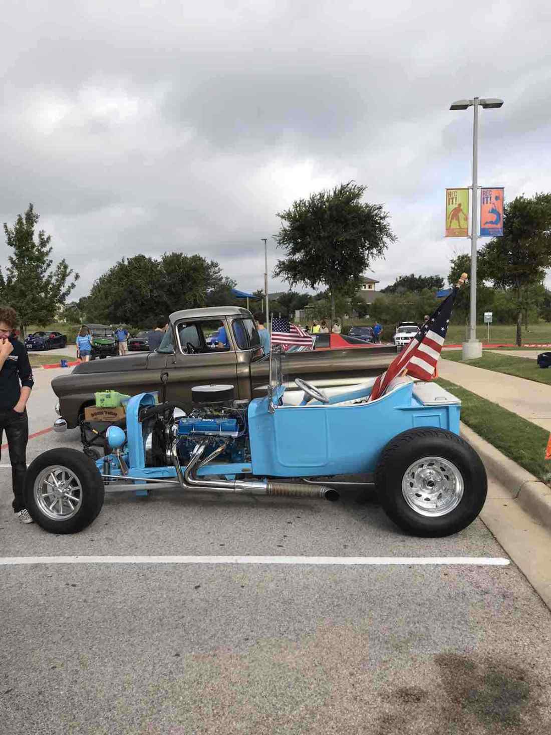1923 Ford Roadster Convertible Blue RWD Automatic pinstripes 1923 Ford Roadster pinstripes