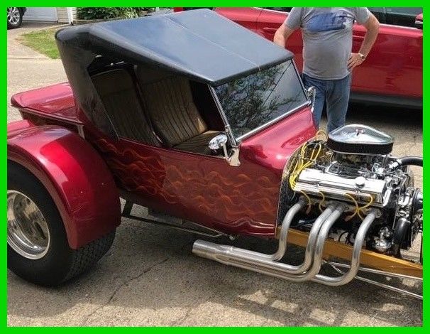 1923 Ford T Bucket Hot Rod,350 Small Block,4-Speed Automatic, RWD, Convertible 1923 Ford T Bucket