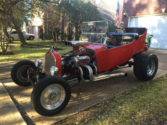 1923 Ford T Bucket Red Custom Double Bucket Pristine Condition Newly ReBuilt 1923 Ford Model T Lots of Chrome