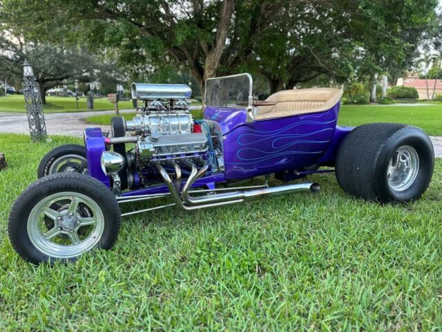 1923 Ford T-BUCKET ROADSTER SUPERCHARGED - photo 2