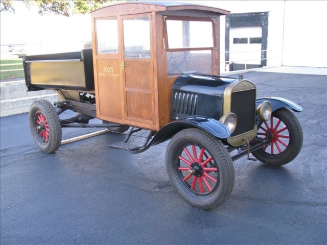 1923 Model T dump Truck restored in 2001 1923 Ford Model T Custom Wood