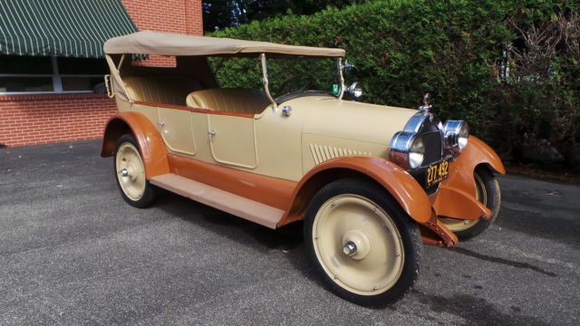 1923 Oldsmobile Model 47 Sport Light Phaeton 1923 Oldsmobile Model 47 Sport Light Phaeton