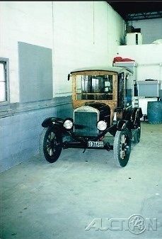 1923 Ford Model T - photo 2