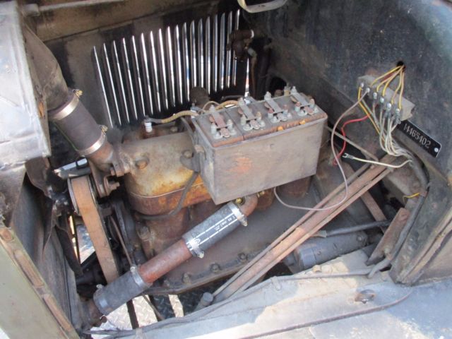 1925 Ford Model T - photo 8