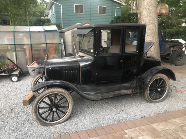 1924 ford model T dr coupe 1924 Ford Model T