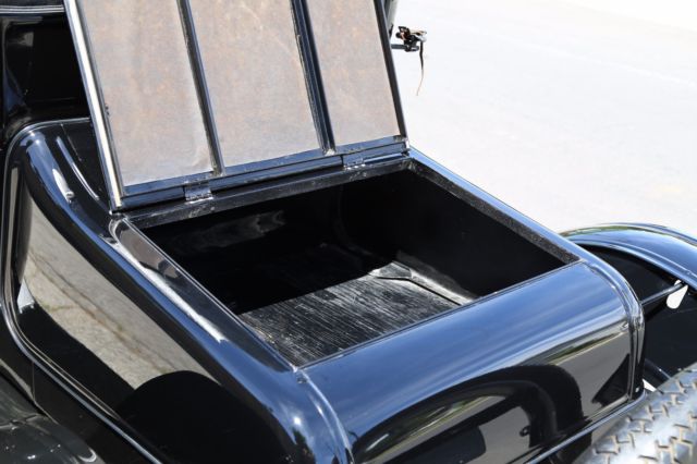 1924 Ford Model T Runabout - photo 11