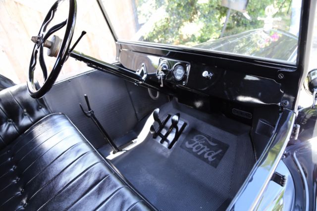 1924 Ford Model T Runabout - photo 8