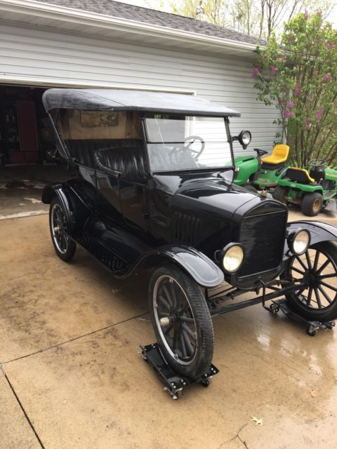 1924 Ford Model T - photo 2