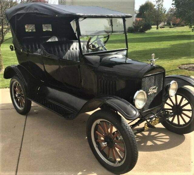 1924 Ford Model T Touring, recently restored, runs and looks good, needs nothing 1924 Ford Model T