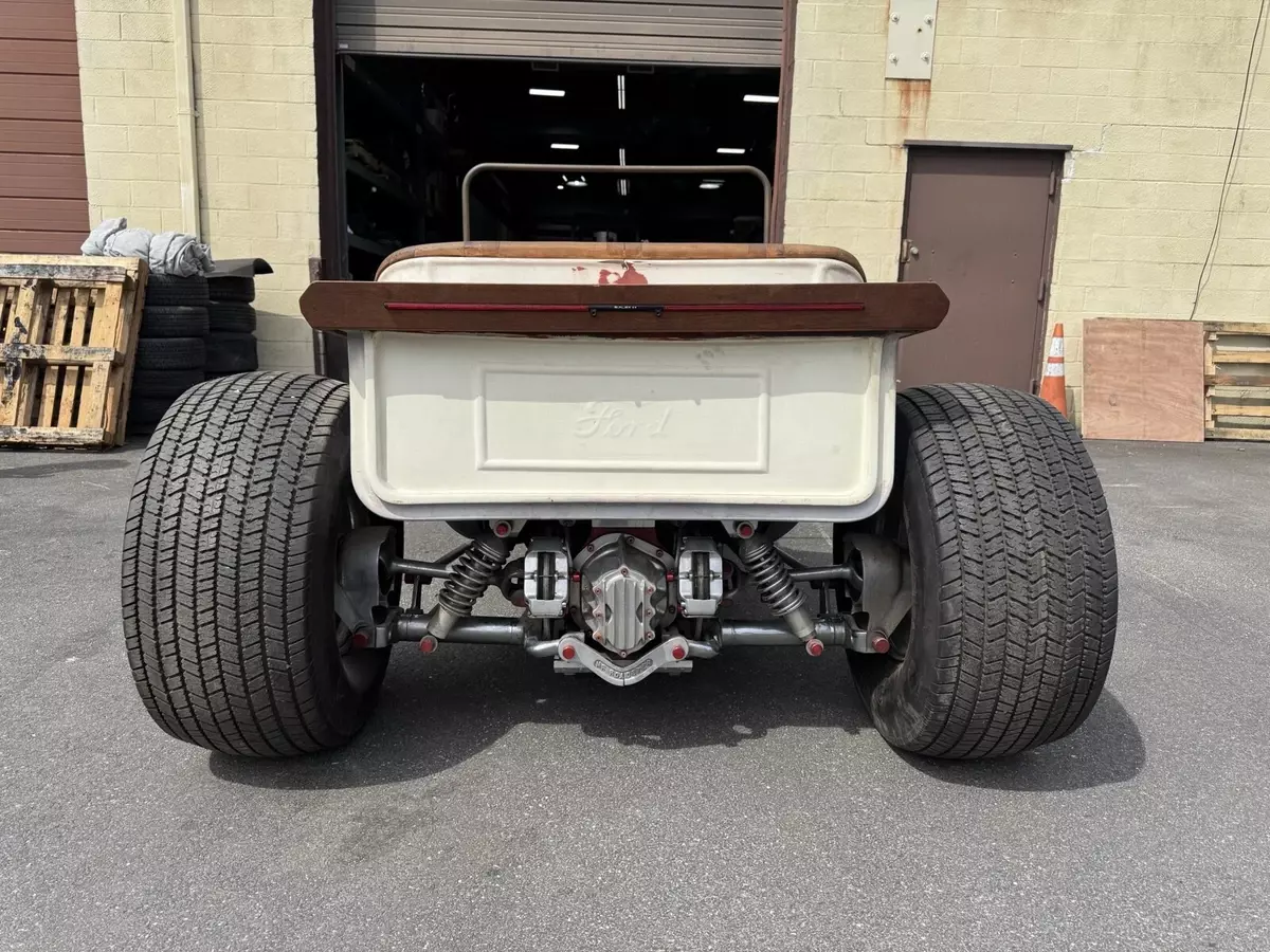 1924 Ford Roadster Coupe White 1924 Ford Roadster