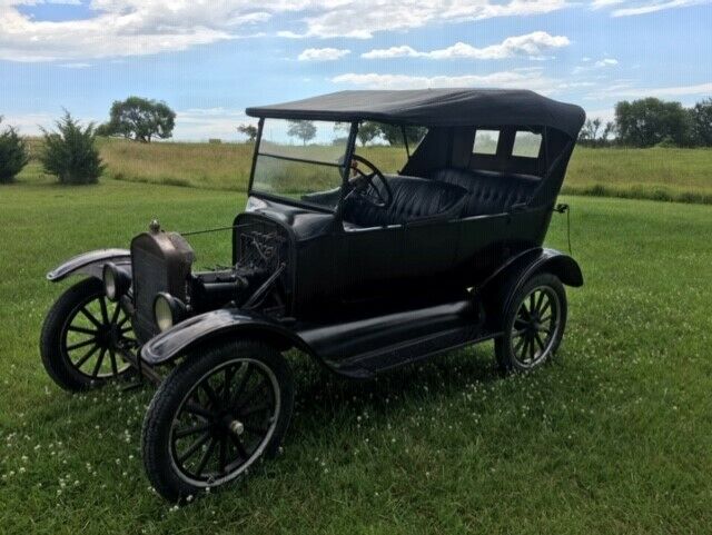 1924 Model T Ford 3 Door Touring Car 1924 Ford Model T