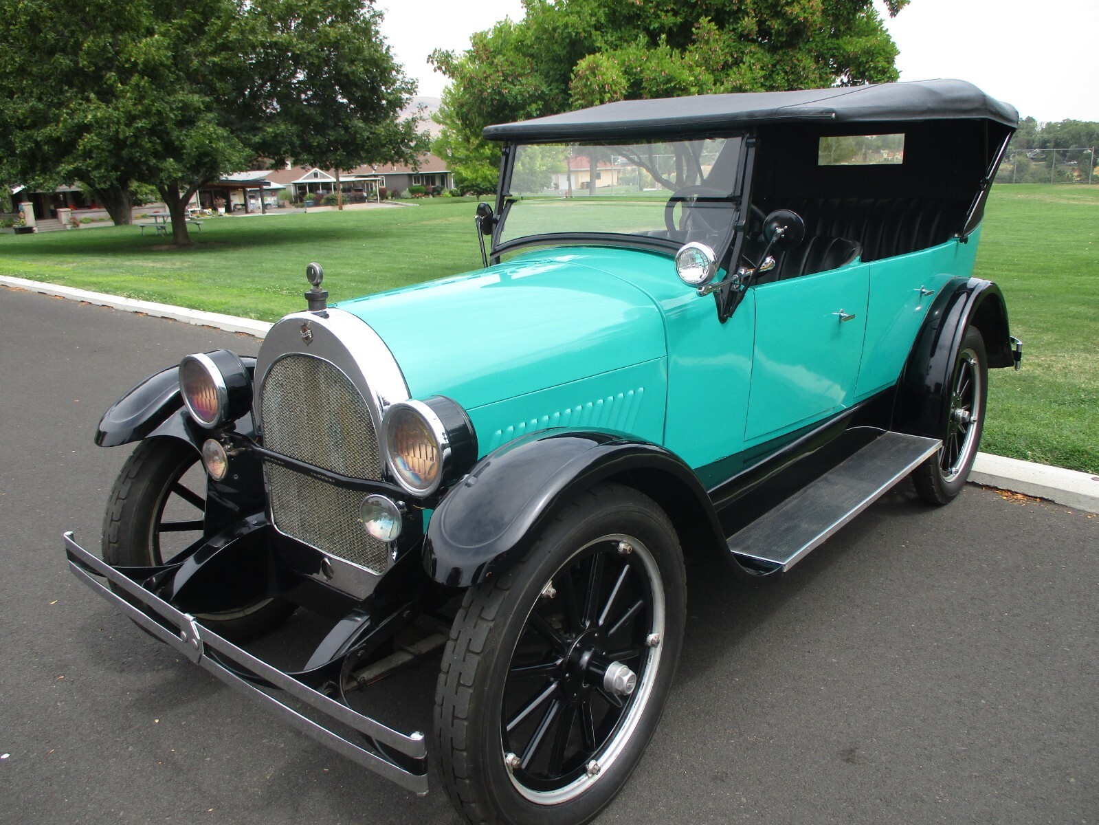 1924 Oldsmobile Touring - photo 2