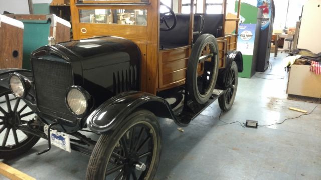 1924 Ford Model T 4 DR - photo 3