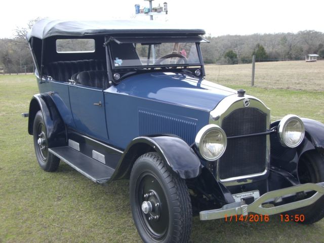 1924 Studebaker touring car - photo 2