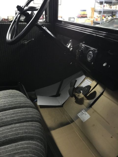 1925 Ford Model T - photo 11