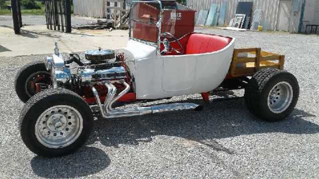 1925 Ford Model T Bucket 1925 Ford Model T