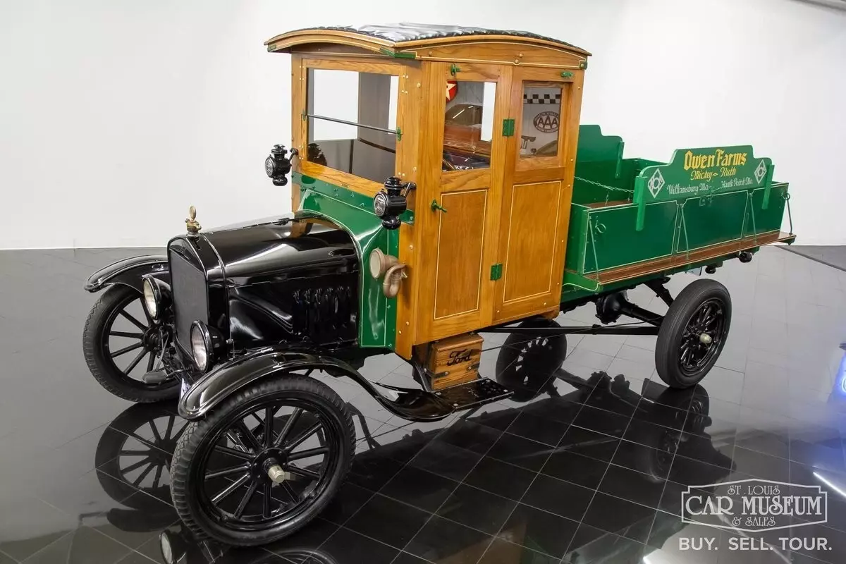 1925 Ford Model T Express Delivery - photo 12