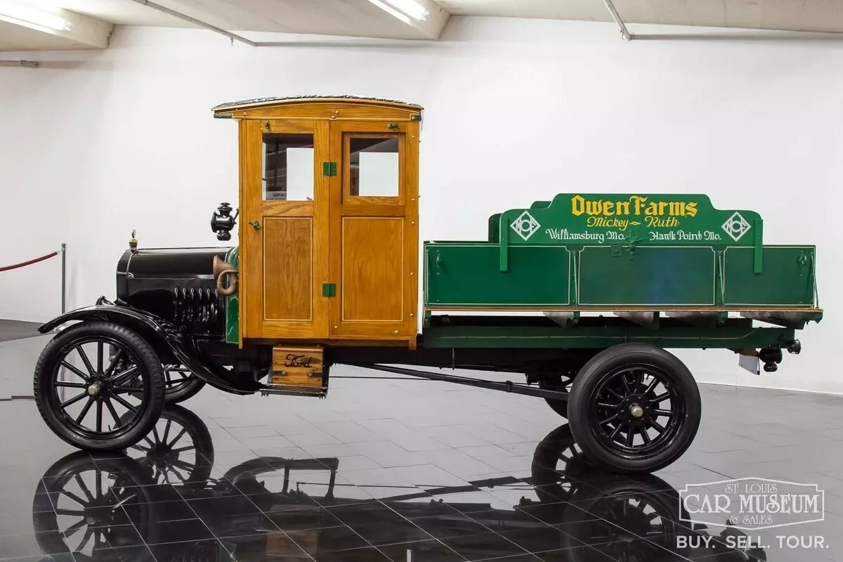 1925 Ford Model T Express Delivery - photo 3