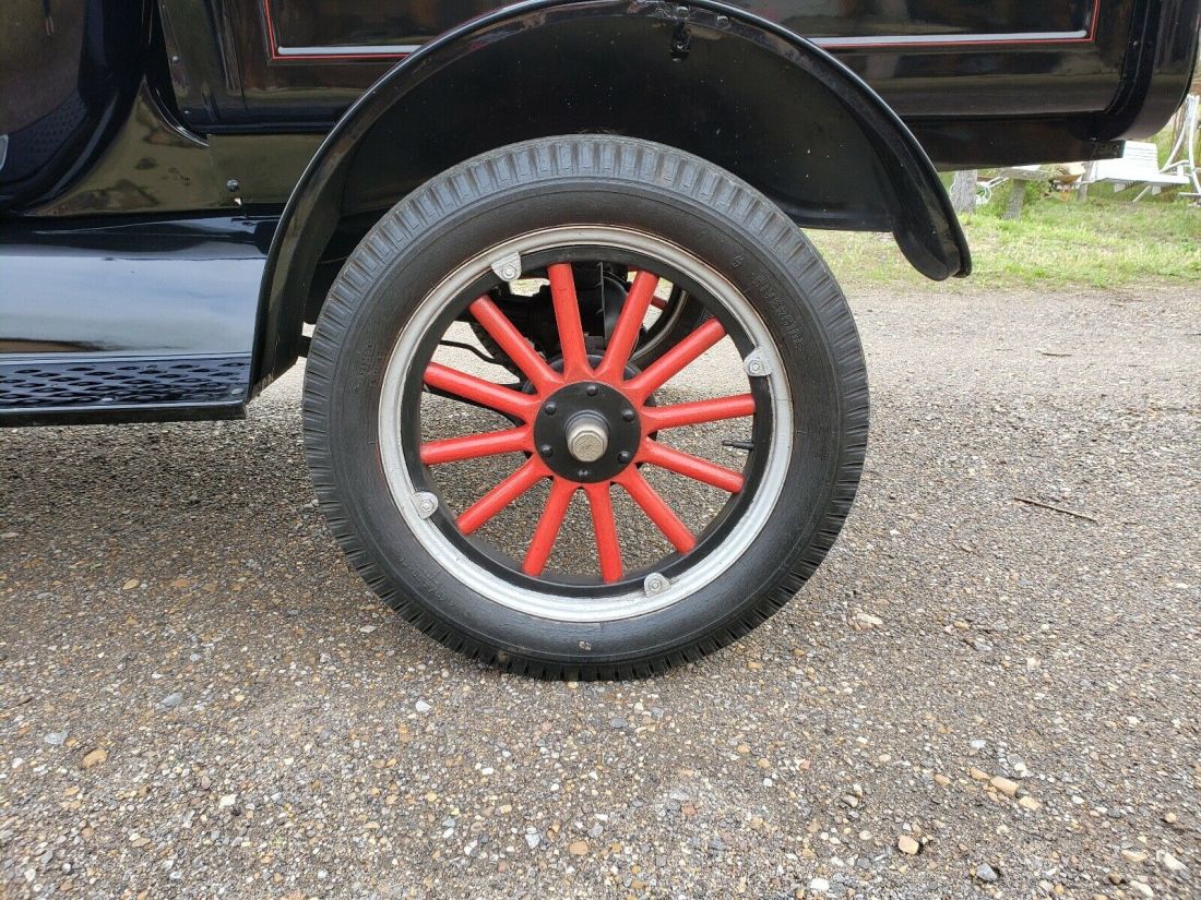 1925 Ford Model T - photo 8