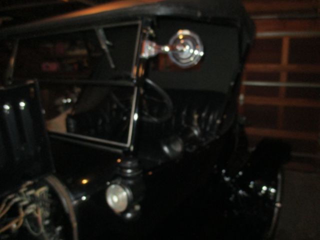 1925 Ford Model T - photo 12