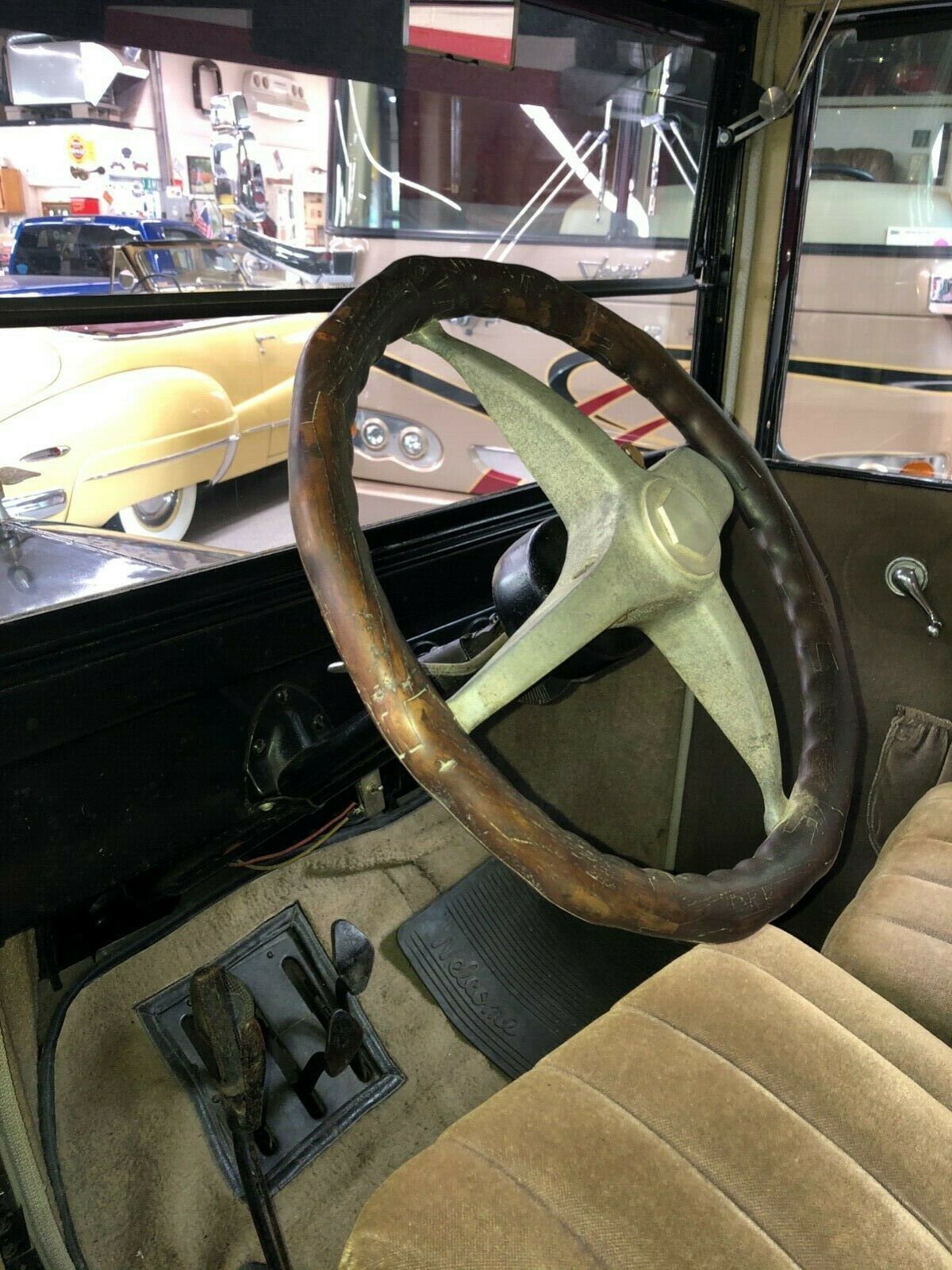 1925 Ford Model T - photo 13