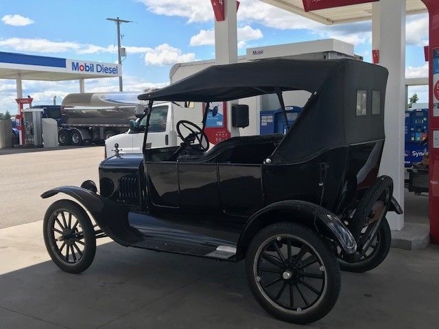 1925 Ford Model T Touring - photo 2