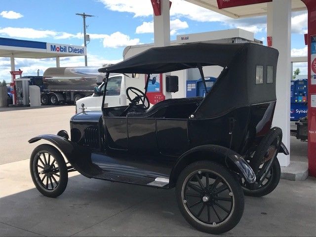 1925 Ford Model T Touring - photo 3