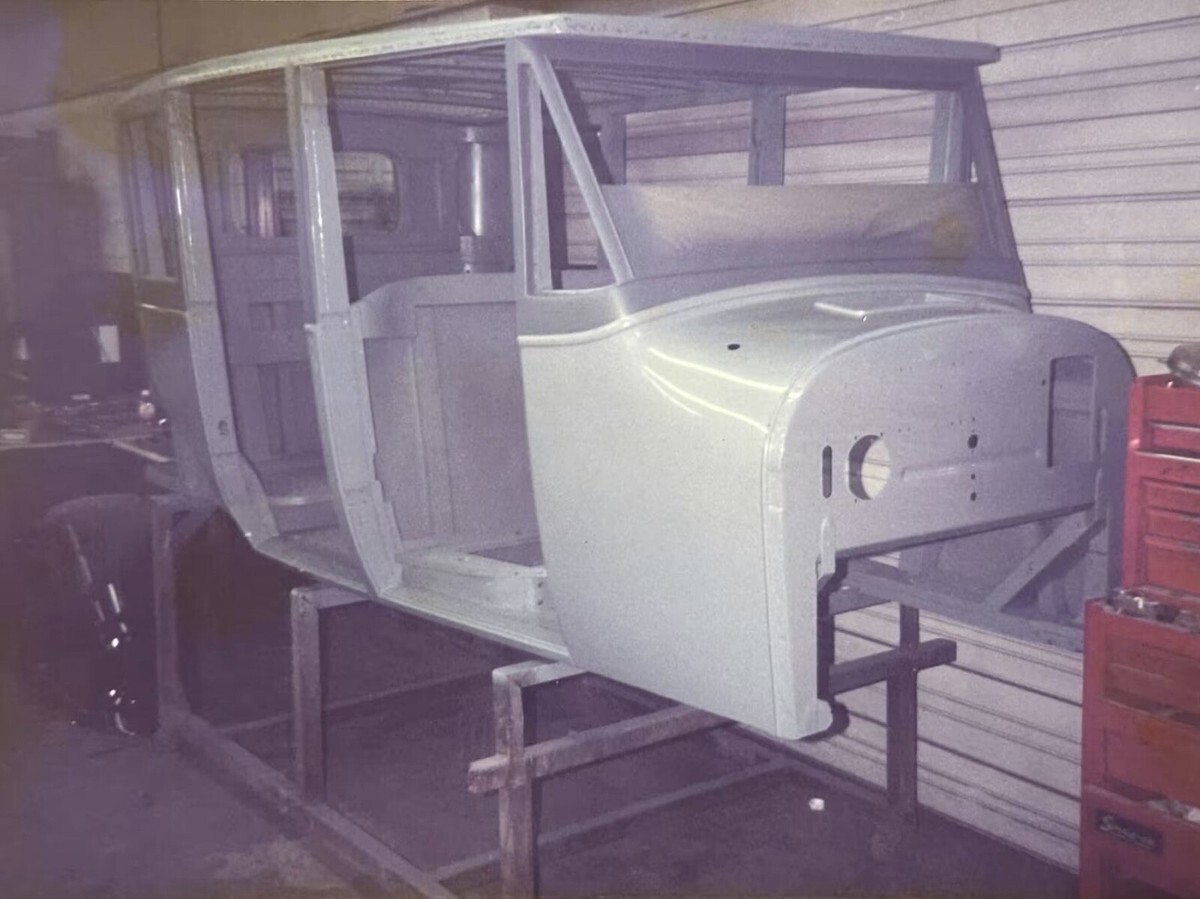 1925 Lincoln Model L Three-Window Four-Door “Berline” by Judkins - photo 12