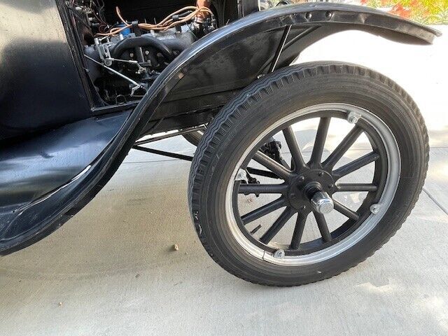 1925 Ford Model T - photo 13
