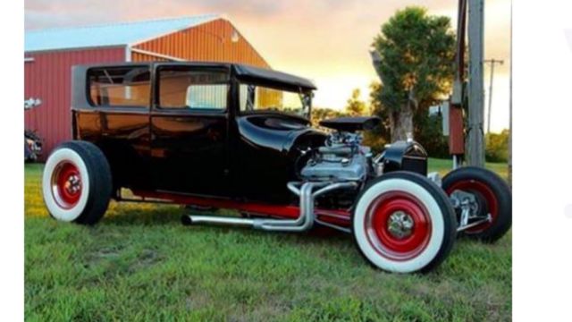 1925 Ford Model T Tudor