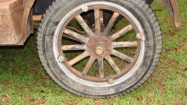 1925 Ford Model T - photo 5