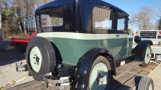 1925 Nash two door sedan - photo 3