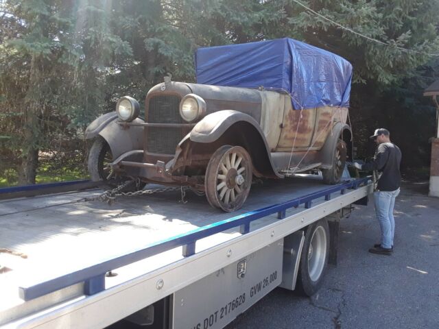 1925 Studebaker 4 Door Sedan 1925 Studebaker 4 Door Sedan