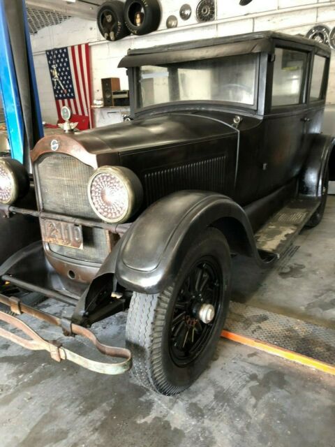 1925 Studebaker Special Six. Historical find 100% original 1925 Studebaker Special Six Square cowl