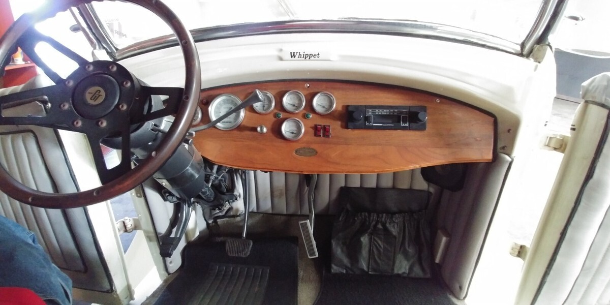 1925 Willys - photo 11