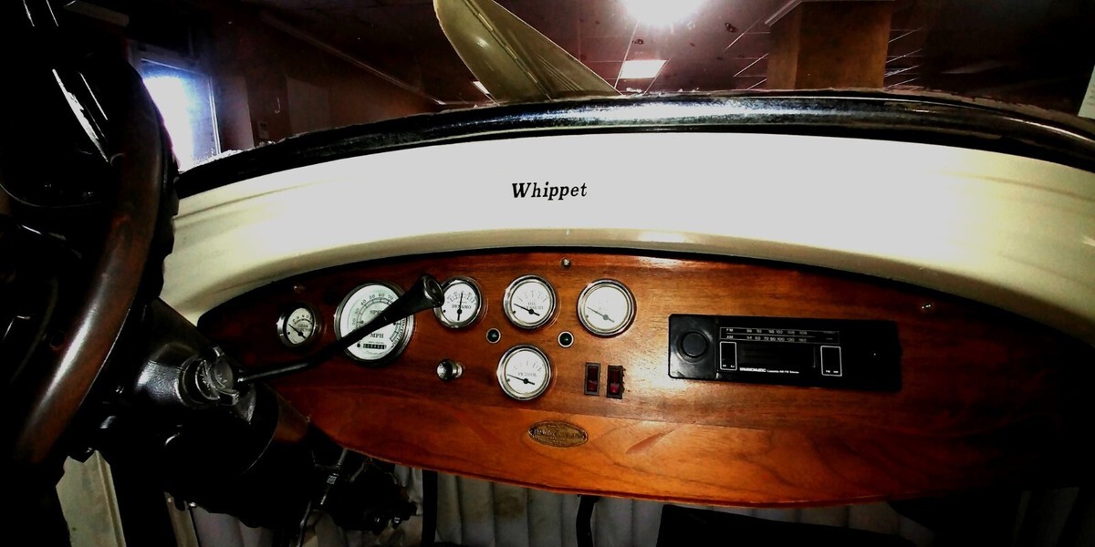 1925 Willys - photo 12