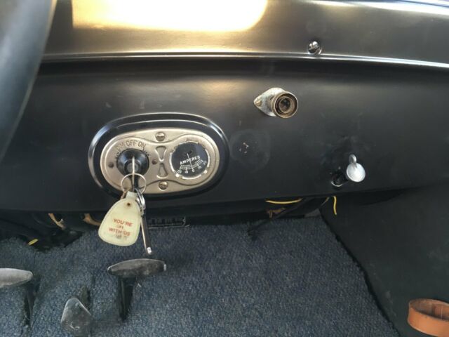 1926 Ford Model T Coupe - photo 6