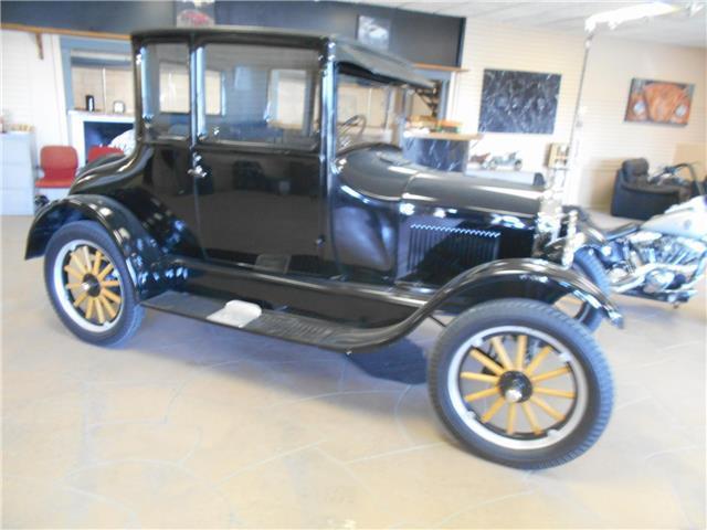 1926 Ford Model T Doctors coupe - photo 3