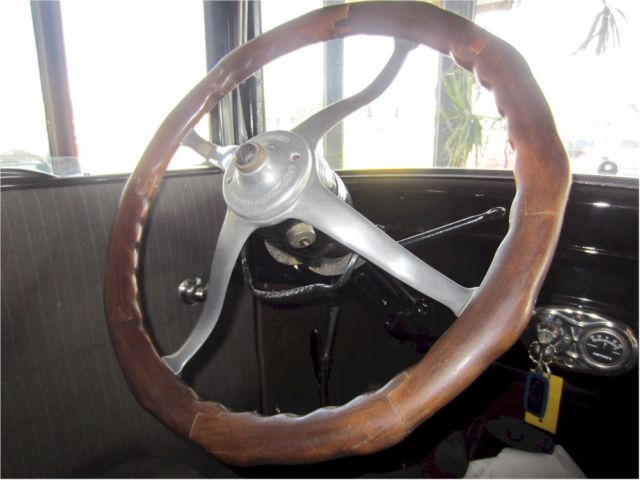 1926 Ford Model T Tudor - photo 13