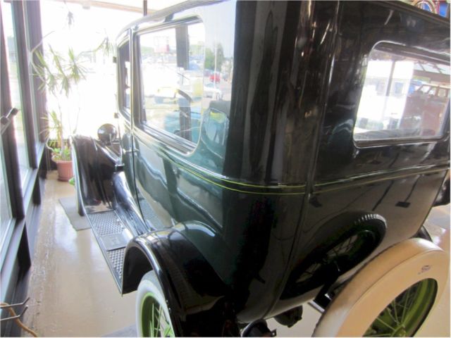 1926 Ford Model T Tudor - photo 5