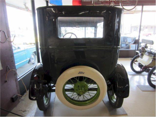 1926 Ford Model T Tudor - photo 6