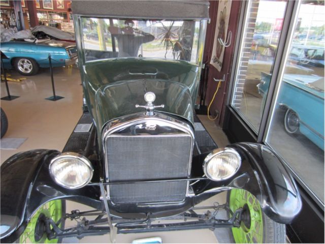 1926 Ford Model T Tudor - photo 7