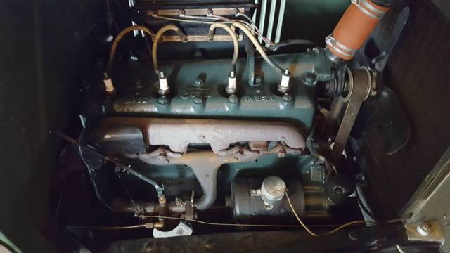 1926 Ford Model T 4 door sedan - photo 10
