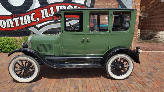 1926 Ford Model T 4 door sedan - photo 7