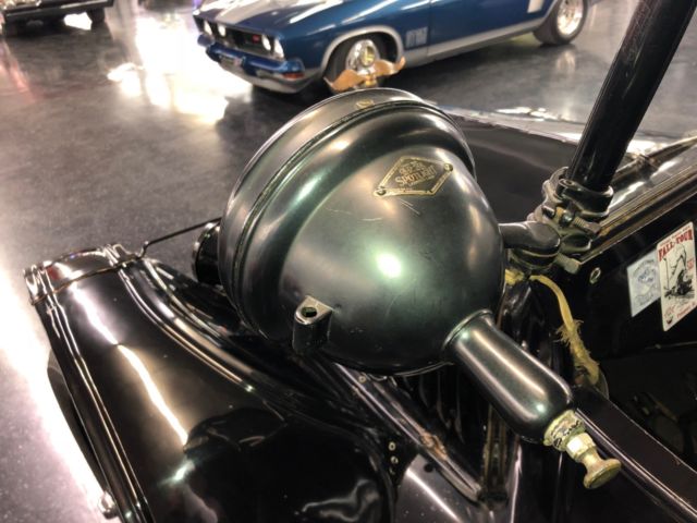1926 Ford Model T Touring - photo 12