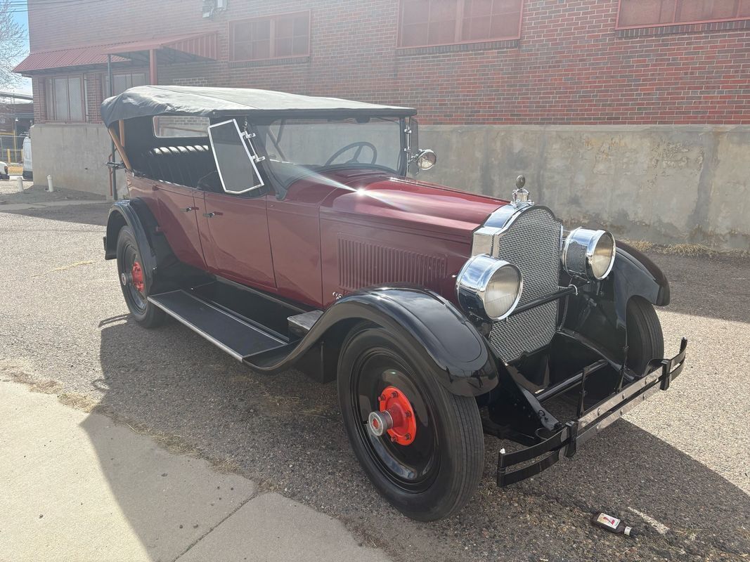 1926 Packard sedan convertable Very hard to find at this price - photo 11
