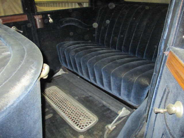 1925 Studebaker - photo 6