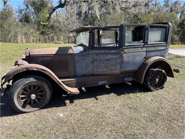 1926 Willys Knight Model 66 - photo 2