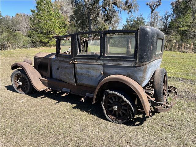 1926 Willys Knight Model 66 - photo 3