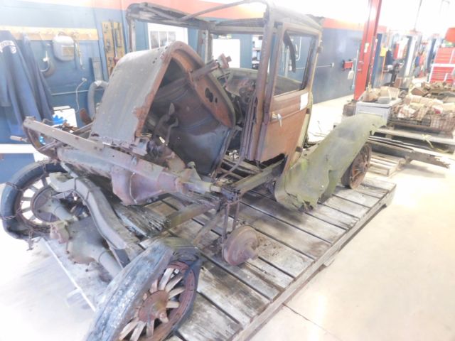 1900 Ford Model A - photo 5